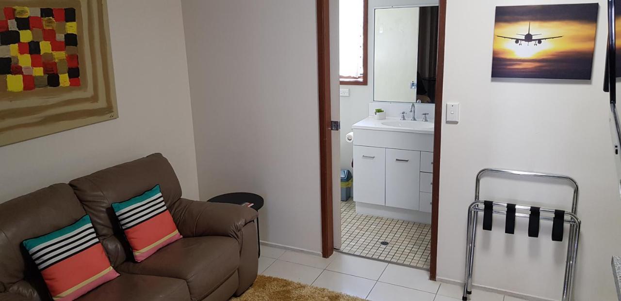 Gold Coast Airport Motel - Only 300 Meters To Airport Terminal Εξωτερικό φωτογραφία